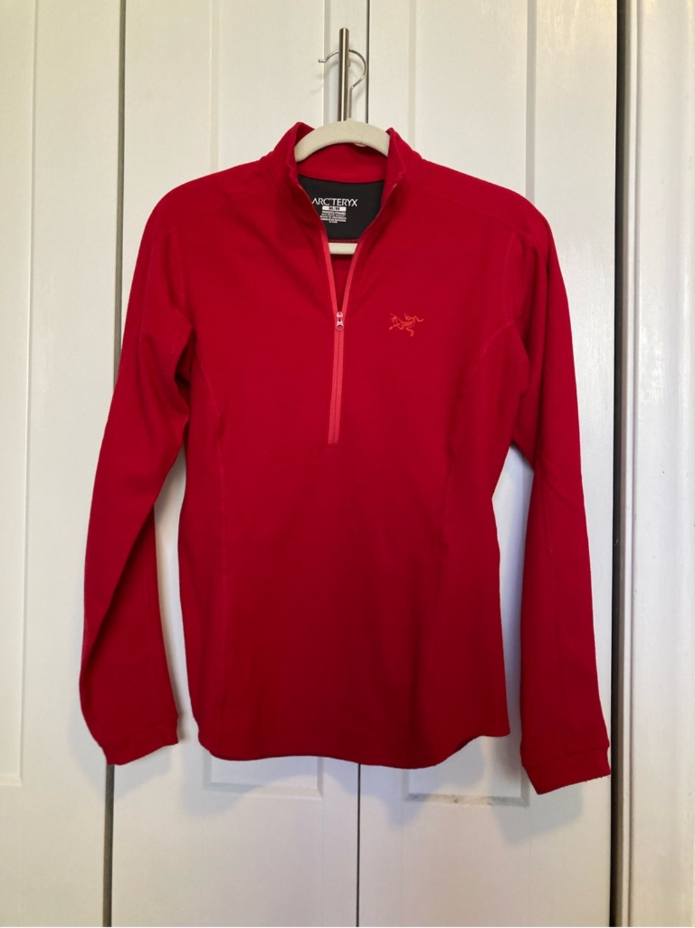 Arc'teryx Women's Delta LT 1/4 zip waffle grid fleece pullover in red M